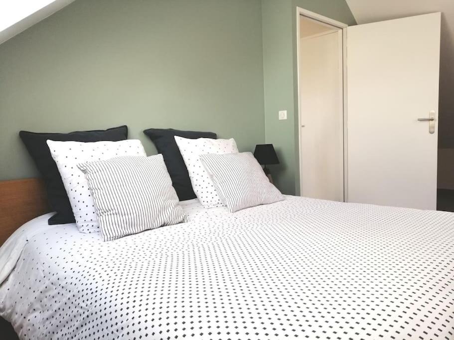 De L'alisier - - Holiday home *